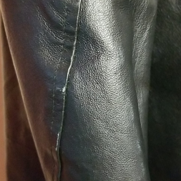 Men's Leather Jacket - Picture 7 of 11